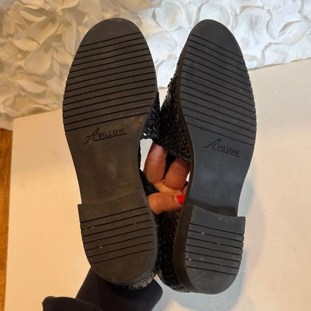 Amalfi Black Woven Leather Closed-Toe Flat with Ankle Strap